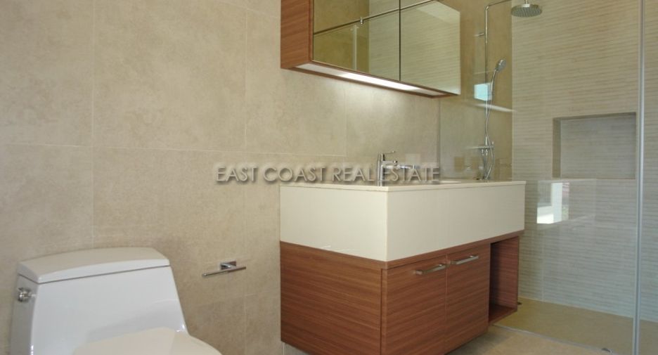 For sale 4 bedrooms house in Bang Lamung, Chonburi