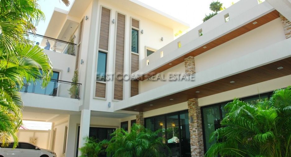For sale 4 bedrooms house in Bang Lamung, Chonburi