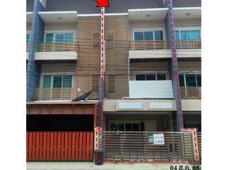 For sale 4 Beds townhouse in Mueang Rayong, Rayong