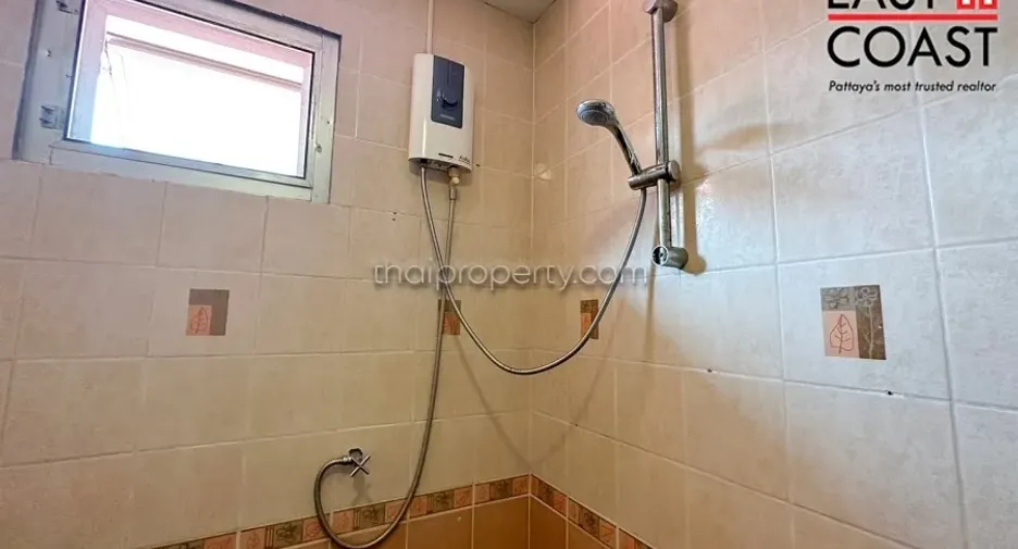 Haus zum Kauf mit 5 Zimmer in Jomtien, Pattaya