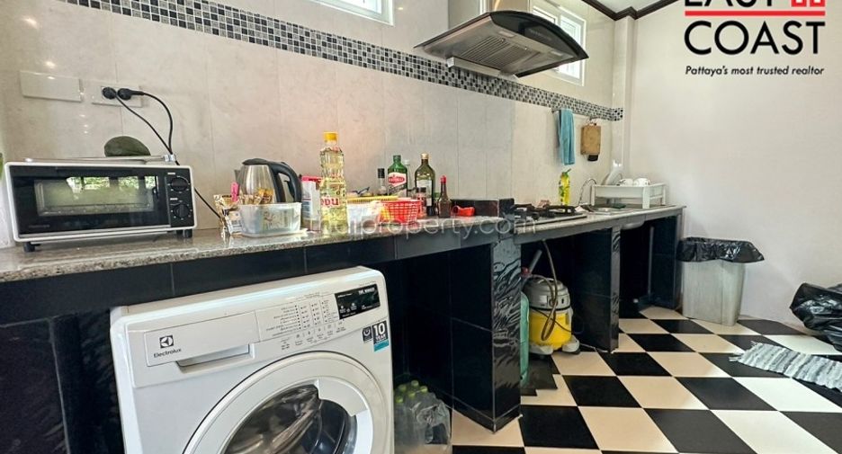À vendre 5 chambres maison à Bang Lamung, Chonburi