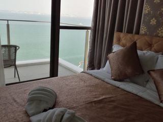 For rent and for sale 2 bedrooms condo in Bang Lamung, Chonburi