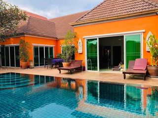 Casa en venta de 5 habitaciones en Bang Lamung, Chonburi