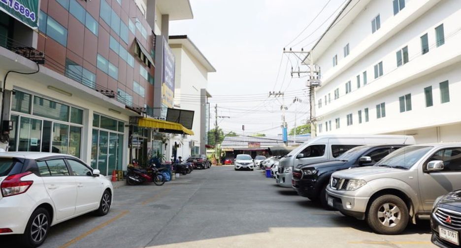 出售 51 卧室 商业空间 在 Mueang Chiang Mai, Chiang Mai