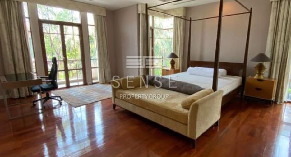 For sale 4 bed house in Pathum Wan, Bangkok