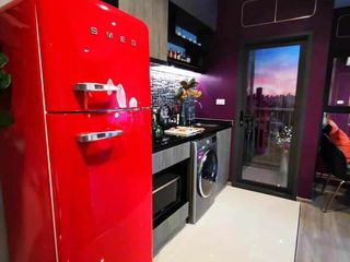 For sale 2 bed condo in Watthana, Bangkok