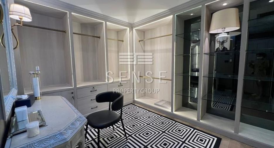 Wohnung zur Miete mit 3 Zimmer in Khlong Toei, Bangkok