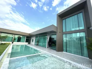For sale 5 bed villa in Bang Lamung, Chonburi