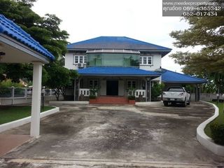 For sale 3 bedrooms house in Mueang Lamphun, Lamphun