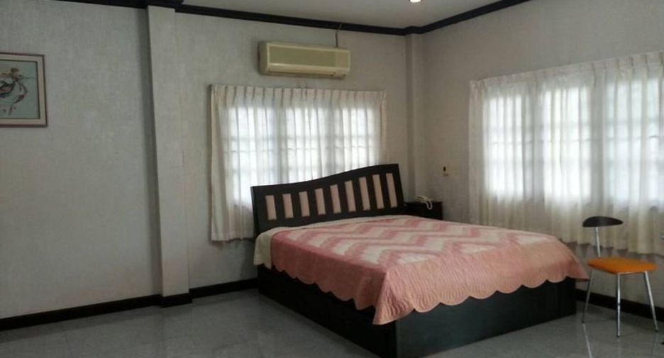 À vendre 3 chambres maison à Mueang Lamphun, Lamphun