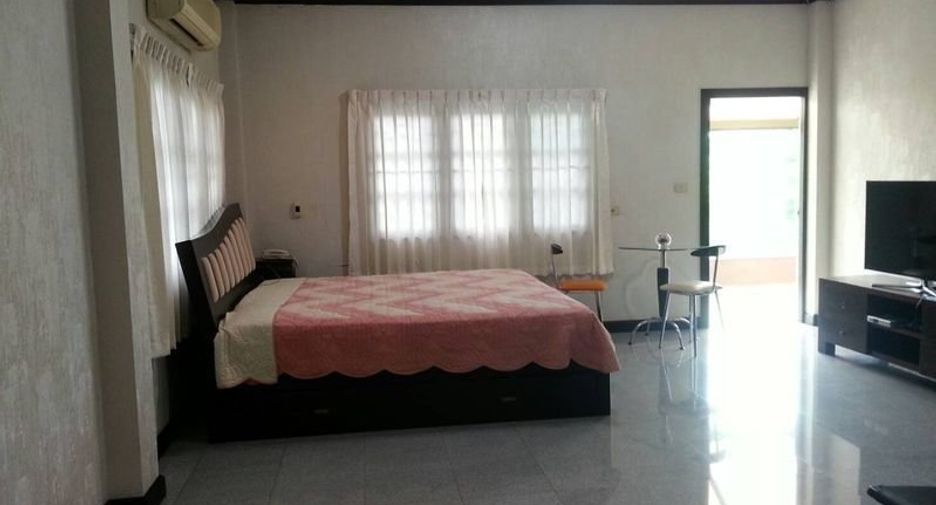 À vendre 3 chambres maison à Mueang Lamphun, Lamphun