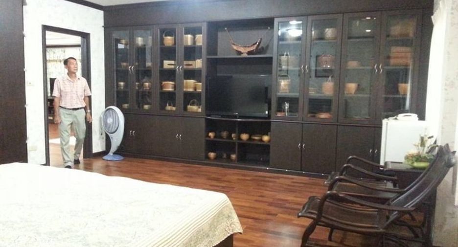 À vendre 3 chambres maison à Mueang Lamphun, Lamphun