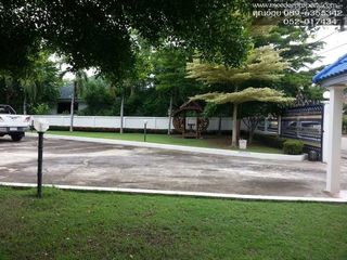 For sale 3 bedrooms house in Mueang Lamphun, Lamphun