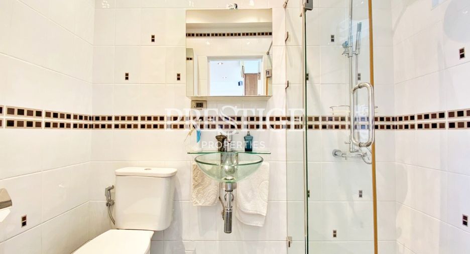 For sale 3 bedrooms condo in Bang Lamung, Chonburi