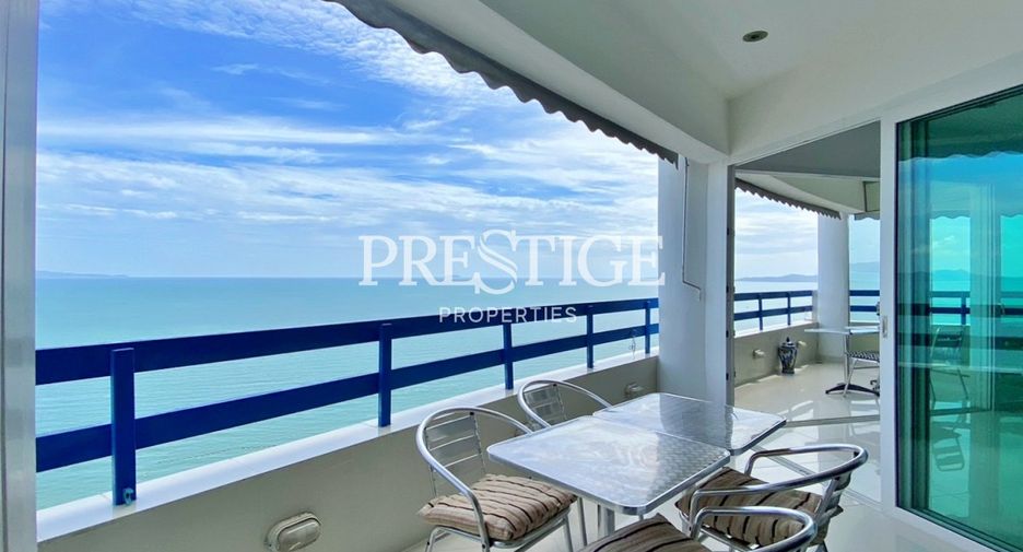 For sale 3 bedrooms condo in Bang Lamung, Chonburi