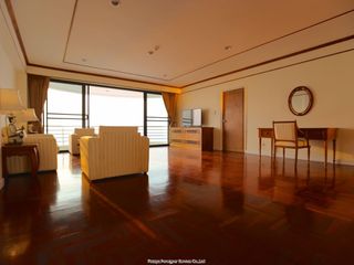 For sale 3 Beds condo in Pratumnak, Pattaya