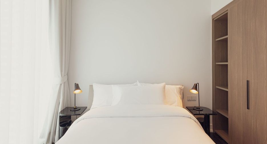 For sale 3 bedrooms condo in Sathon, Bangkok