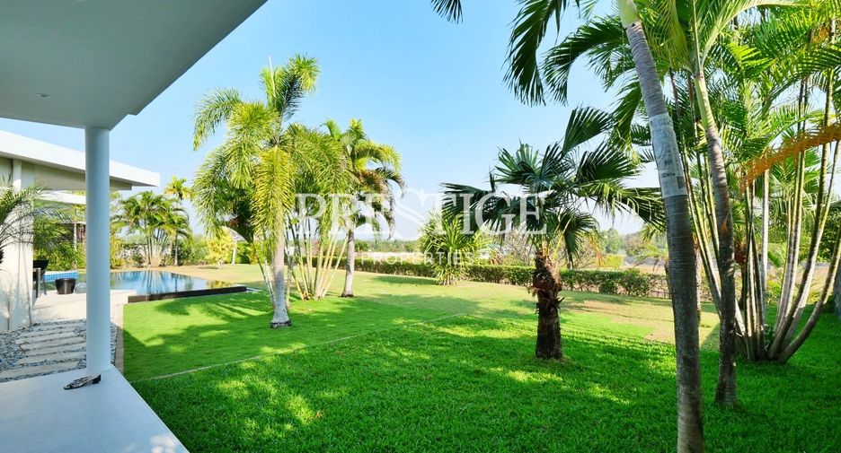 出售 3 卧室 独立屋 在 Sattahip, Chon Buri