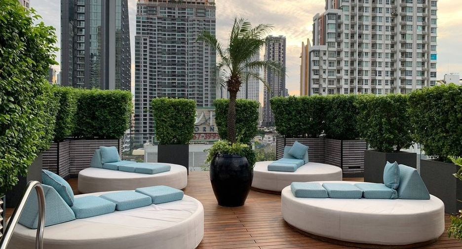For sale 3 bedrooms condo in Sathon, Bangkok