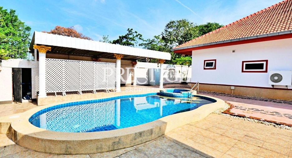 For rent 4 bedrooms house in Bang Lamung, Chonburi