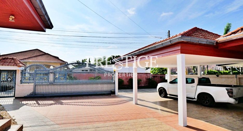 For rent 4 bedrooms house in Bang Lamung, Chonburi
