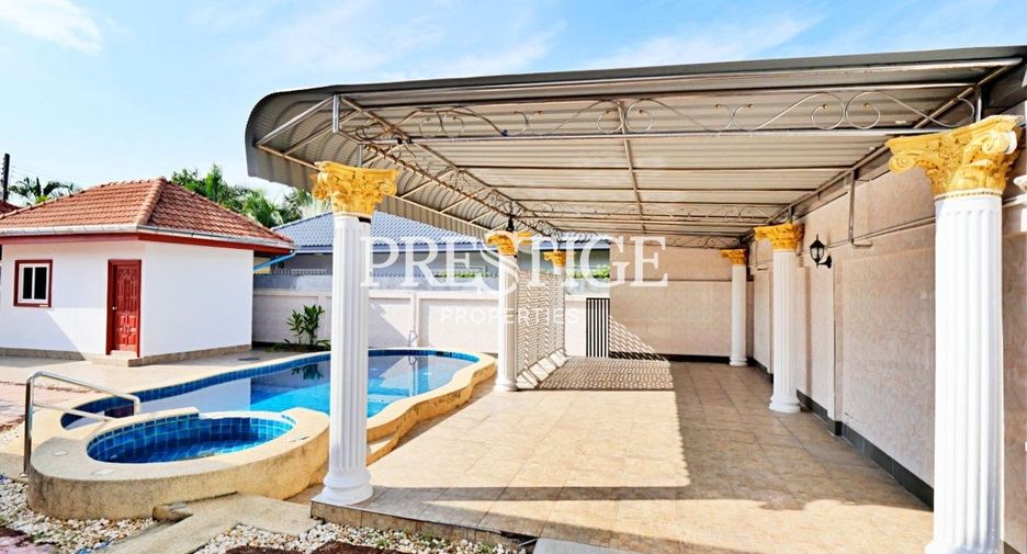 For rent 4 bedrooms house in Bang Lamung, Chonburi
