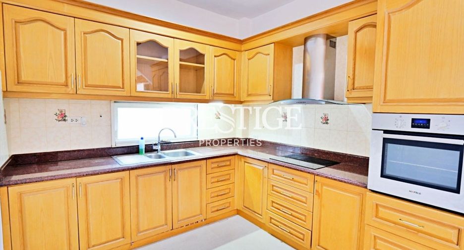 For rent 4 bedrooms house in Bang Lamung, Chonburi