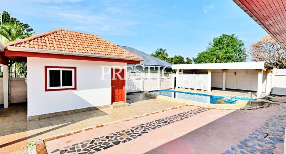 For rent 4 bedrooms house in Bang Lamung, Chonburi