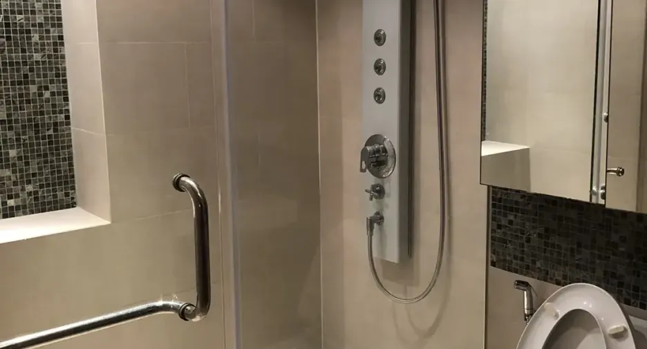 For sale 3 bedrooms condo in Yan Nawa, Bangkok