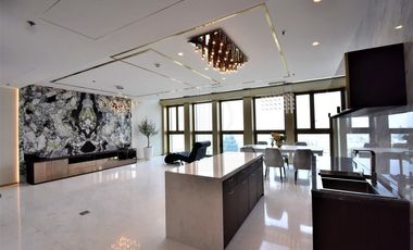 For rent 2 bedrooms condo in Pathum Wan, Bangkok