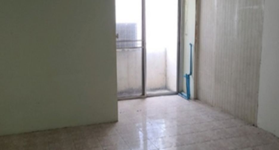 For sale studio apartment in Bang Khen, Bangkok