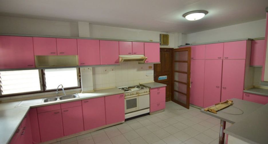 ให้เช่า 2 ห้องนอน บ้านเดี่ยว ใน วัฒนา, กรุงเทพฯ