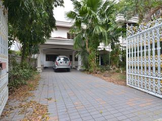 ให้เช่า 2 ห้องนอน บ้านเดี่ยว ใน วัฒนา, กรุงเทพฯ