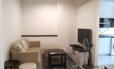 For rent 2 bed condo in Huai Khwang, Bangkok