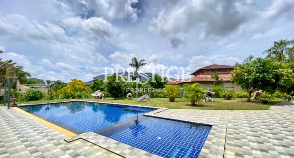 À vendre 5 chambres maison à East Pattaya, Pattaya