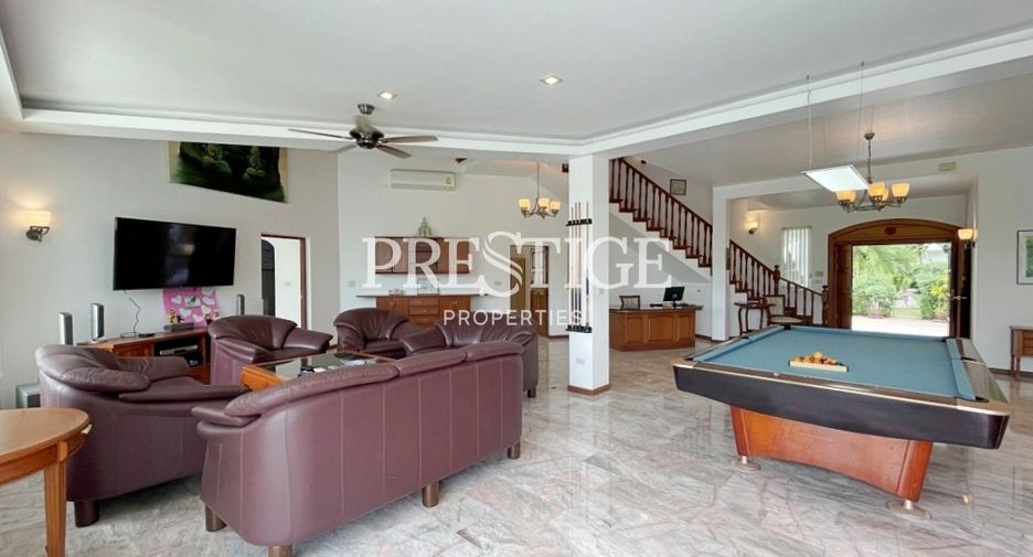À vendre 5 chambres maison à East Pattaya, Pattaya