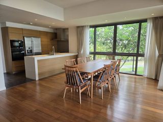 For rent 4 bed villa in Yan Nawa, Bangkok