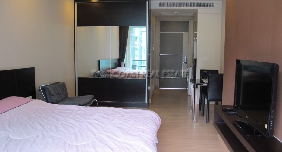 For sale そして for rent studio condo in Central Pattaya, Pattaya