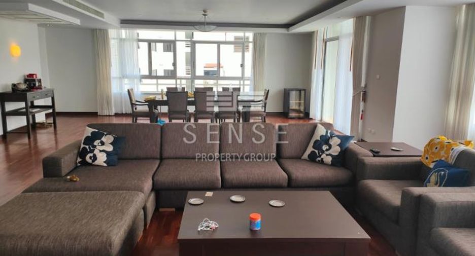 Condo en alquiler de 4 habitaciones en Watthana, Bangkok
