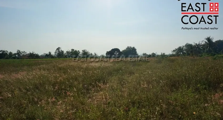 出售 土地 在 Bang Lamung, Chon Buri