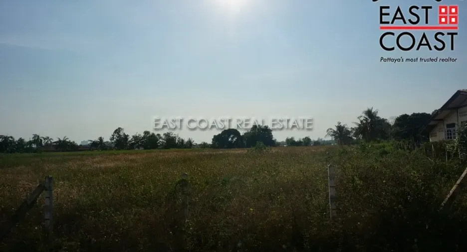 出售 土地 在 Bang Lamung, Chon Buri