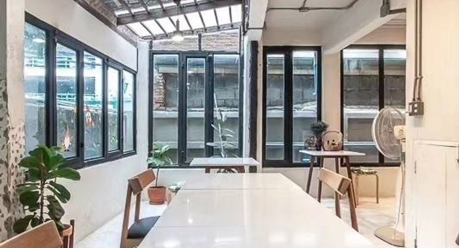 For rent 3 bed office in Sathon, Bangkok