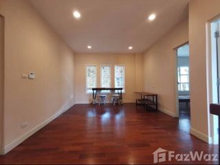 For sale 5 Beds house in Khan Na Yao, Bangkok