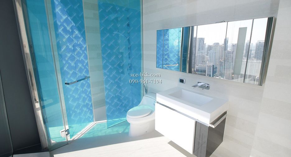 À vendre 3 chambres condo à Khlong Toei, Bangkok