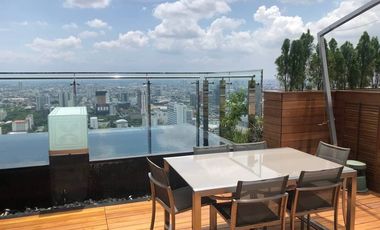 For sale 4 Beds condo in Pathum Wan, Bangkok