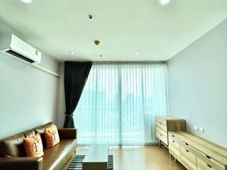 For rent 2 bed condo in Yan Nawa, Bangkok
