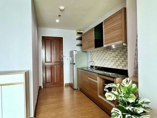 For rent 2 bed condo in Yan Nawa, Bangkok