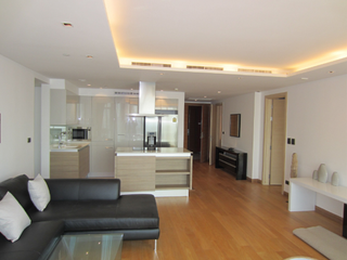 For rent 2 Beds condo in Phaya Thai, Bangkok