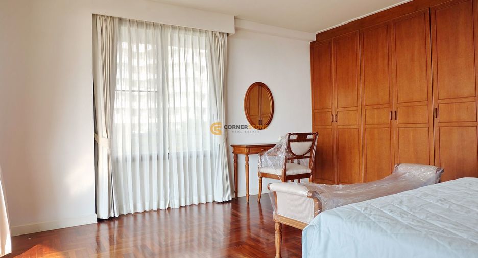 Condo en alquiler y en venta de 3 habitaciones en Pratumnak, Pattaya
