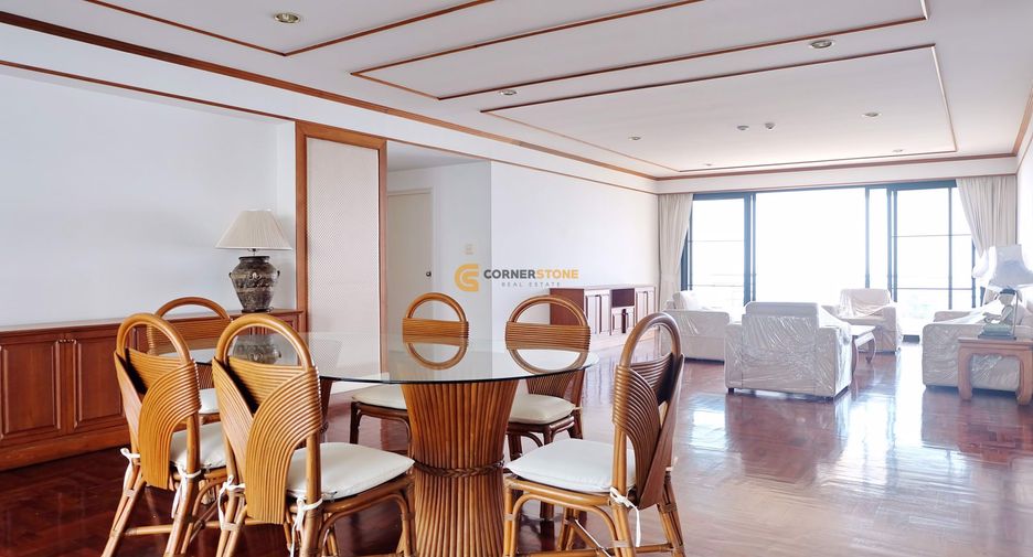 À louer et à vendre 3 chambres condo à Pratumnak, Pattaya